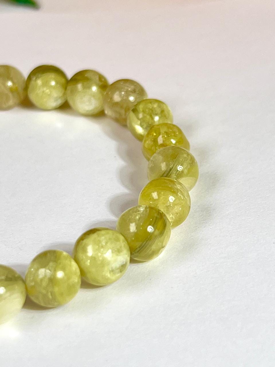 Muscovite Mica Stone Bracelet l Stretchable Bracelet l Unisex Bracelet l 8 MM Bracelet