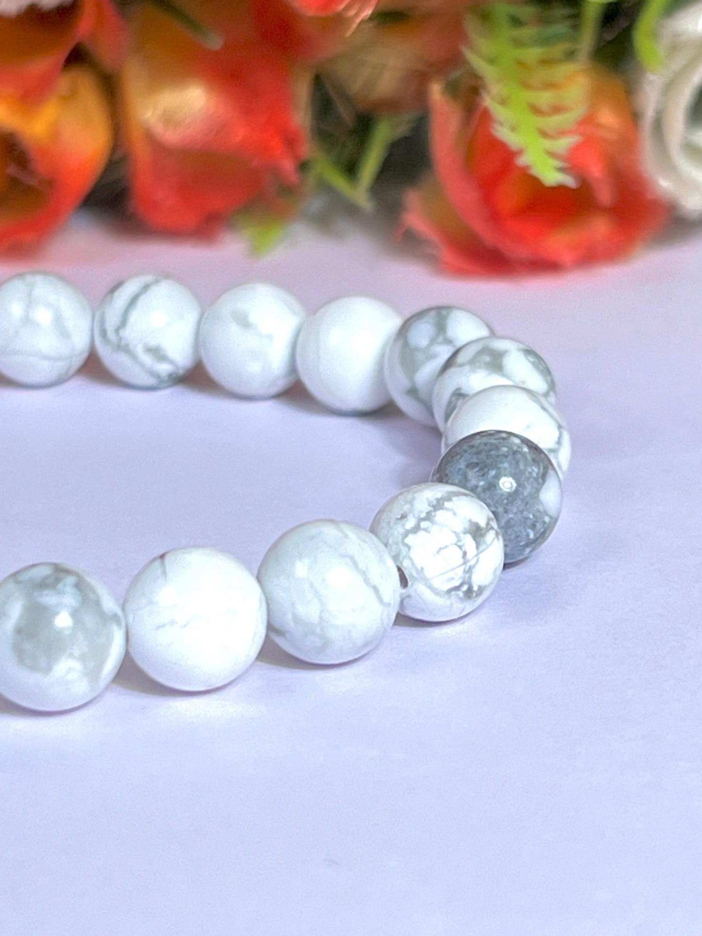 Howlite Stone Bracelet l Stretchable Bracelet l Unisex Bracelet l 8 MM Bracelet