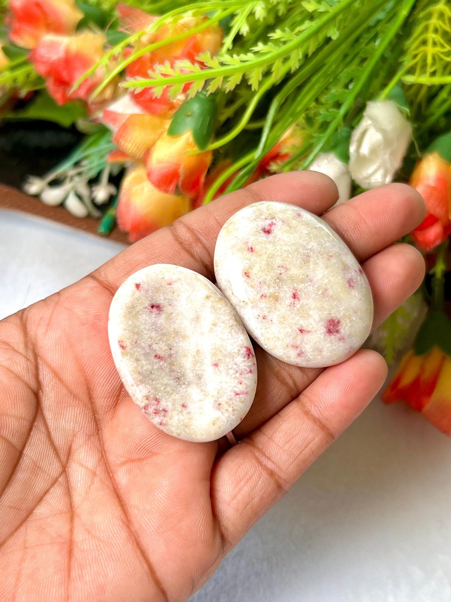 Cinnabarite Worry Stone – Crystal Worry Stone – Pocket Stone – Healing Crystal - 4.5x3.5cm
