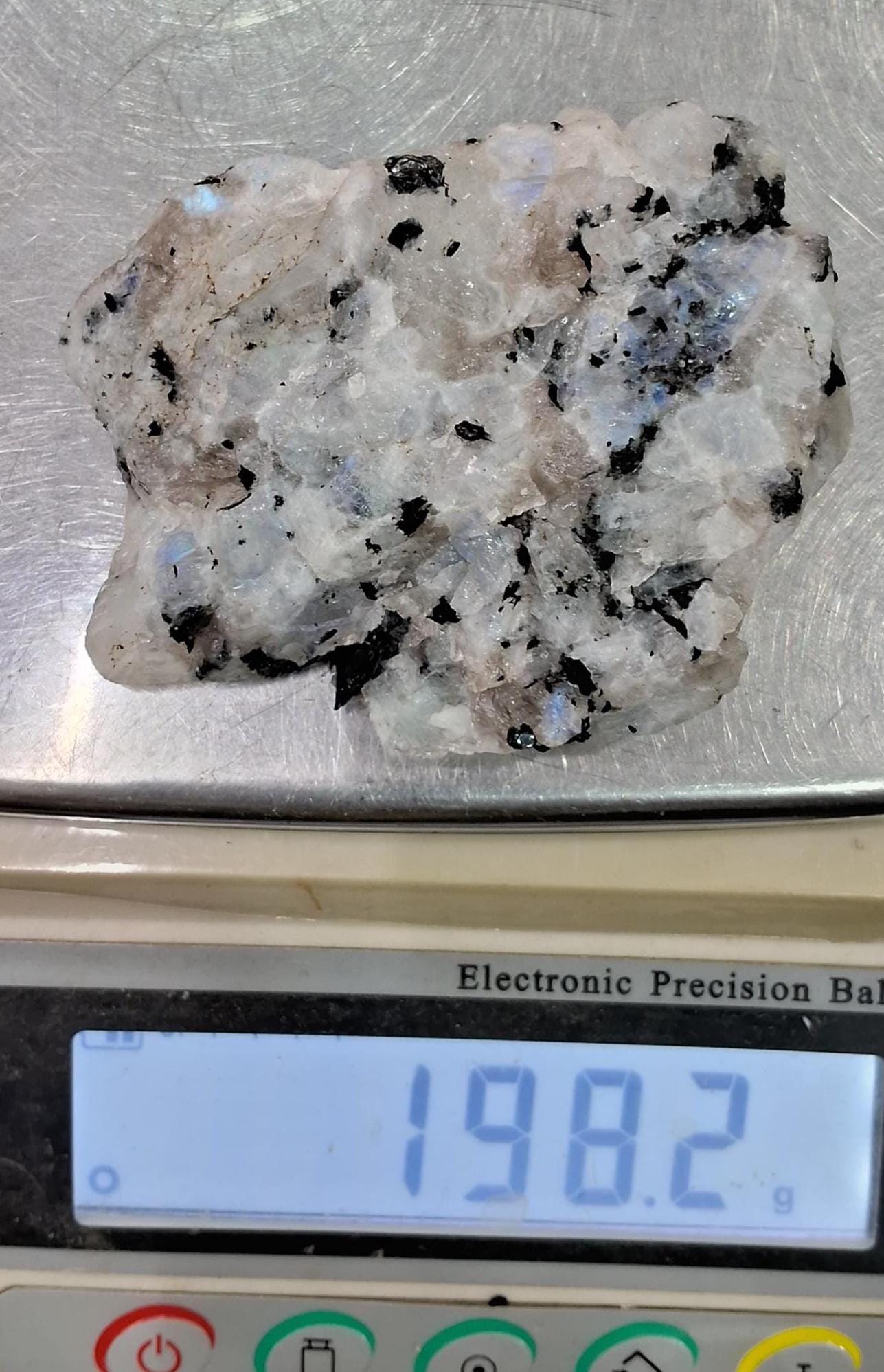 Premium White Rainbow Moonstone Crystal Natural Rough Stone with Beautiful Rainbow 198 Gram