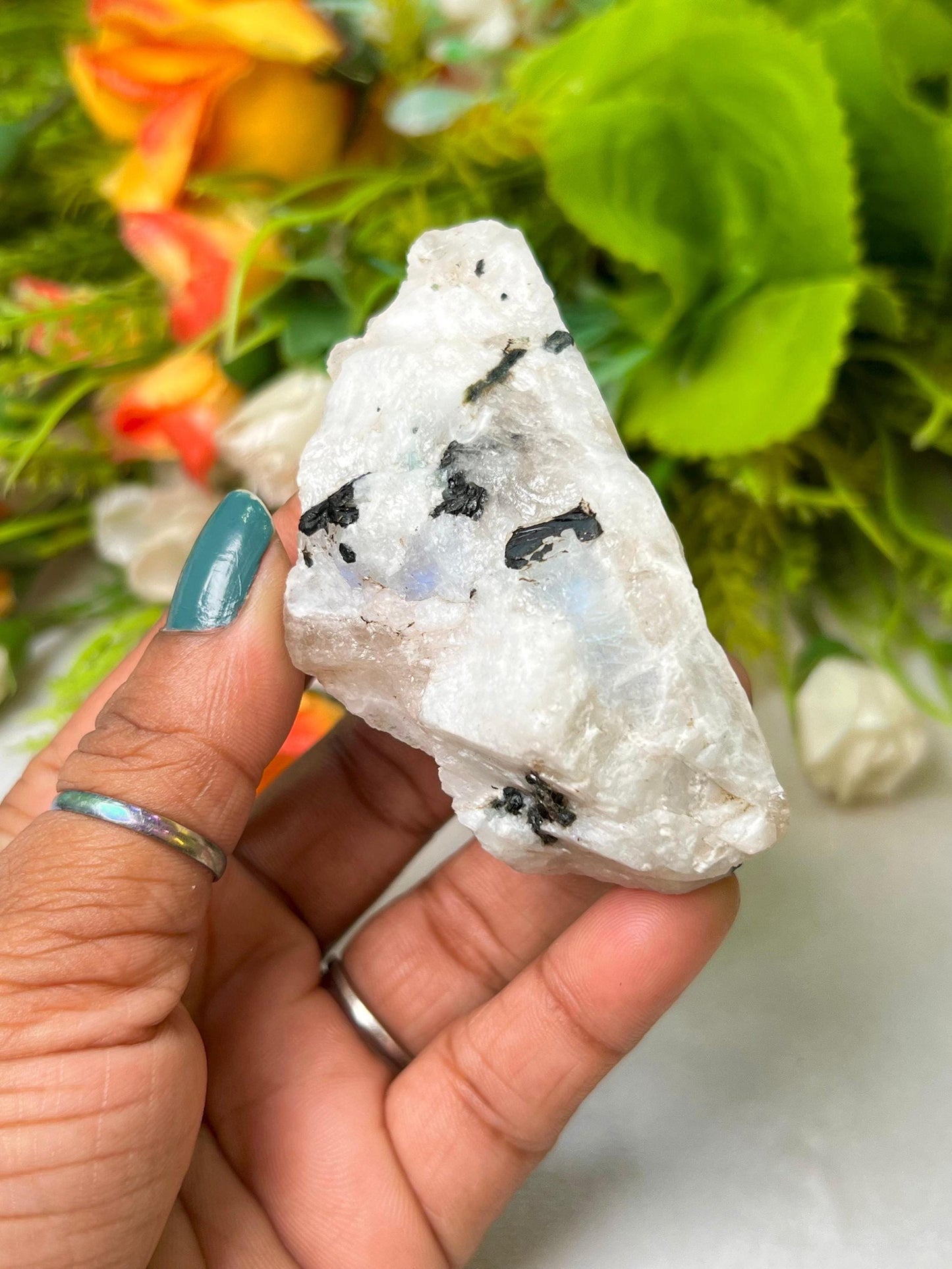Premium White Rainbow Moonstone Crystal Natural Rough Stone with Beautiful Rainbow 92 Gram