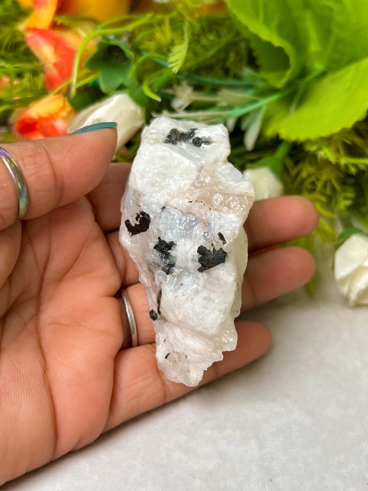 Premium White Rainbow Moonstone Crystal Natural Rough Stone with Beautiful Rainbow 92 Gram
