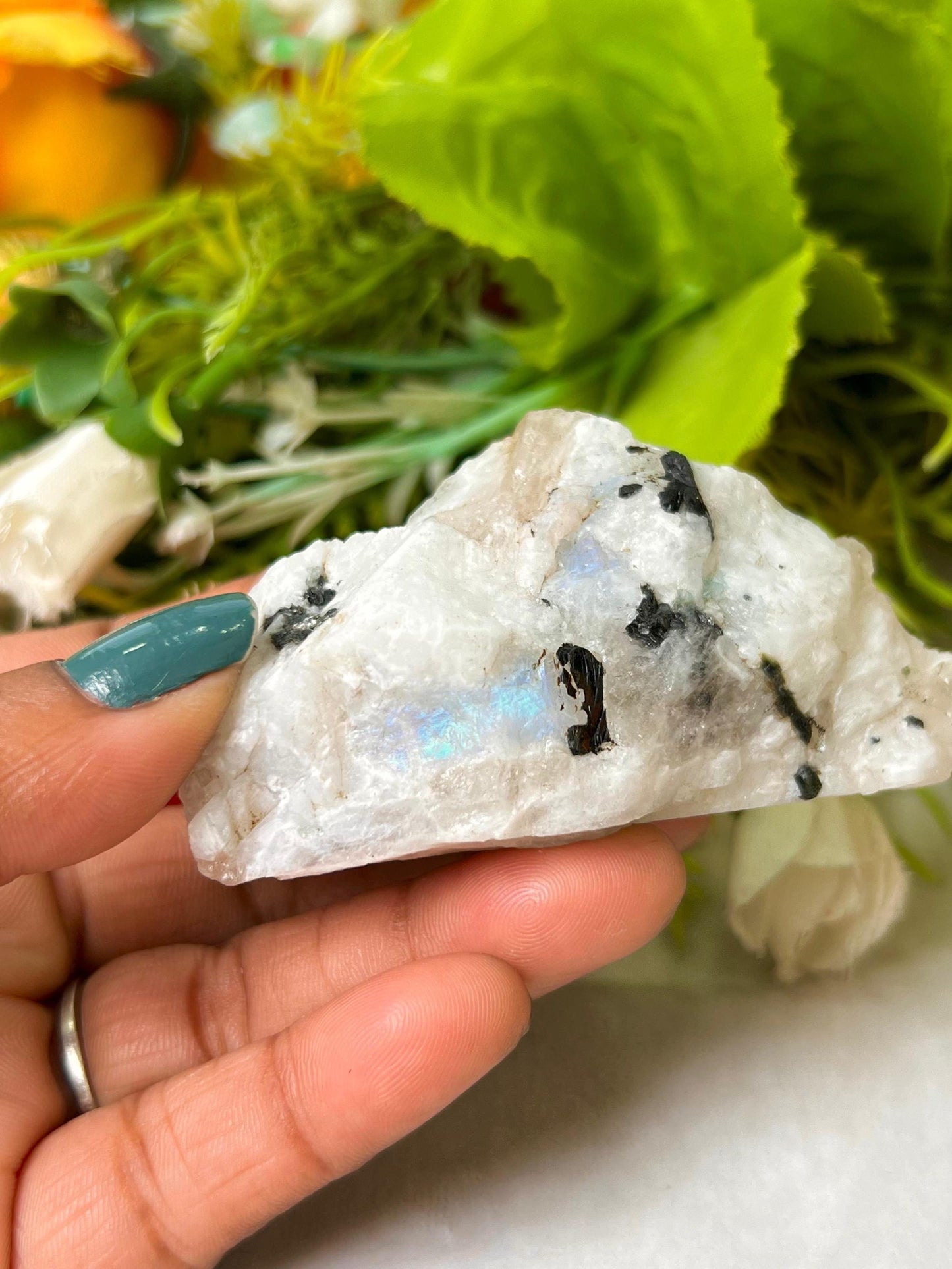 Premium White Rainbow Moonstone Crystal Natural Rough Stone with Beautiful Rainbow 92 Gram