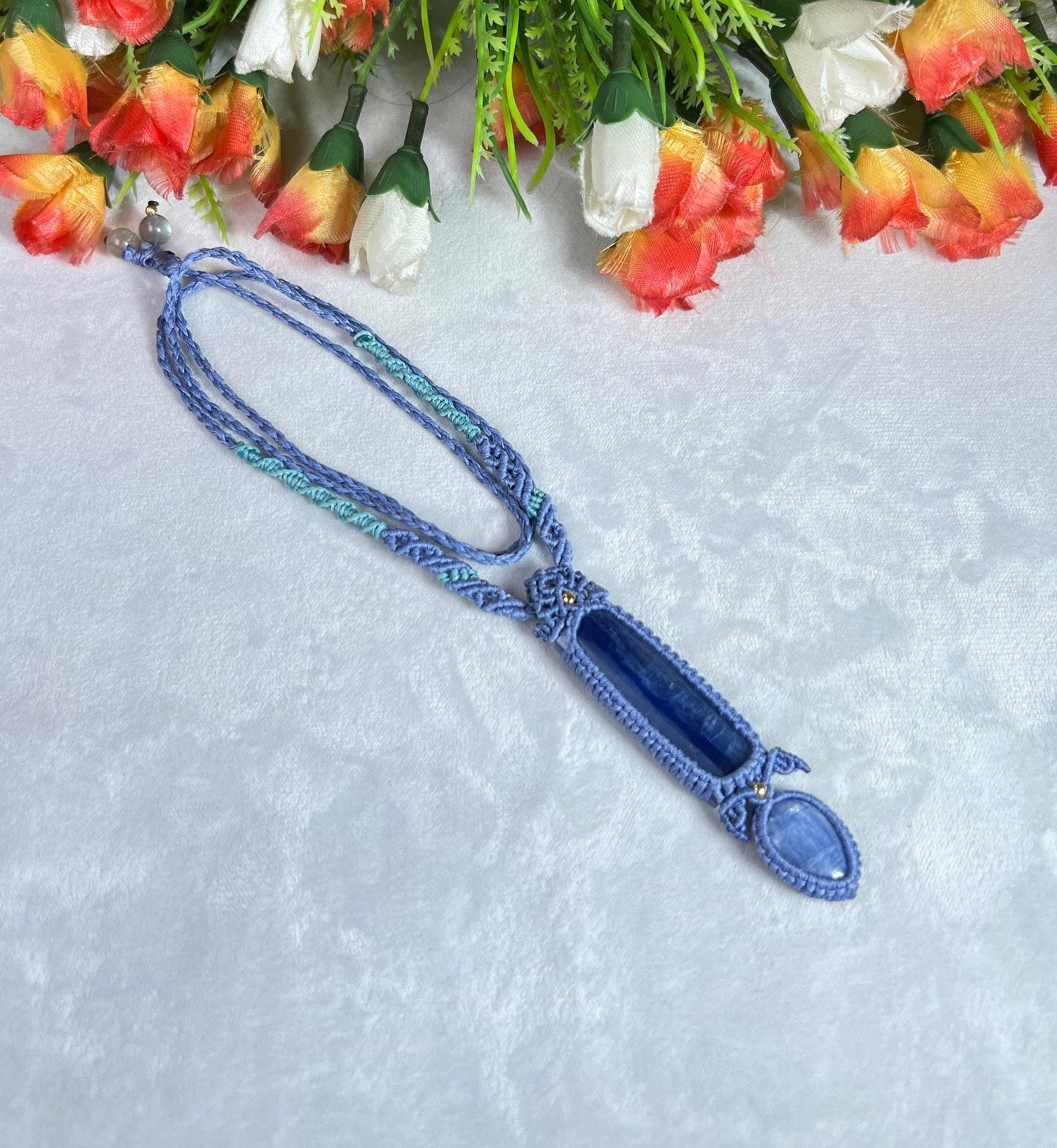 Beautiful Blue Kyanite Stone Necklace
