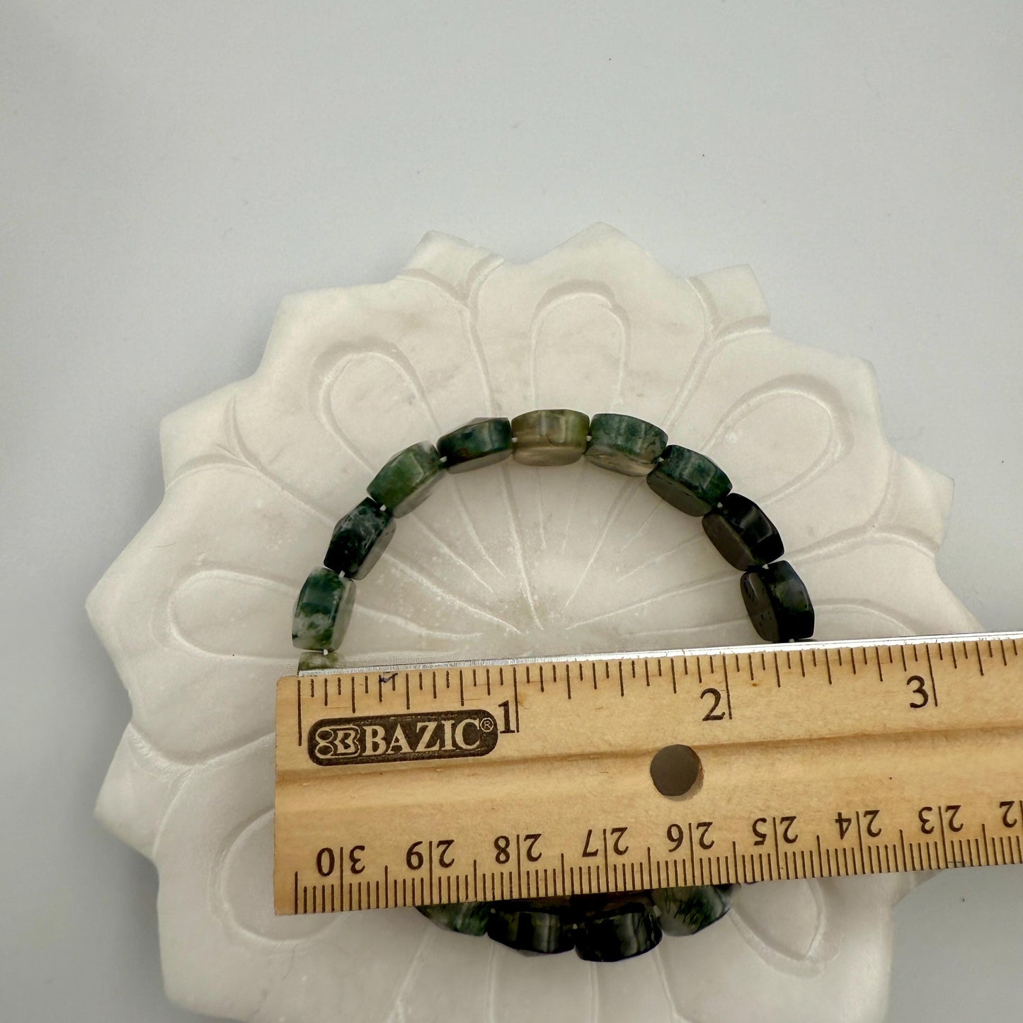 Moss Agate Bracelet 15MM Oval Beads – Natural Crystal for Grounding, Prosperity & Calm