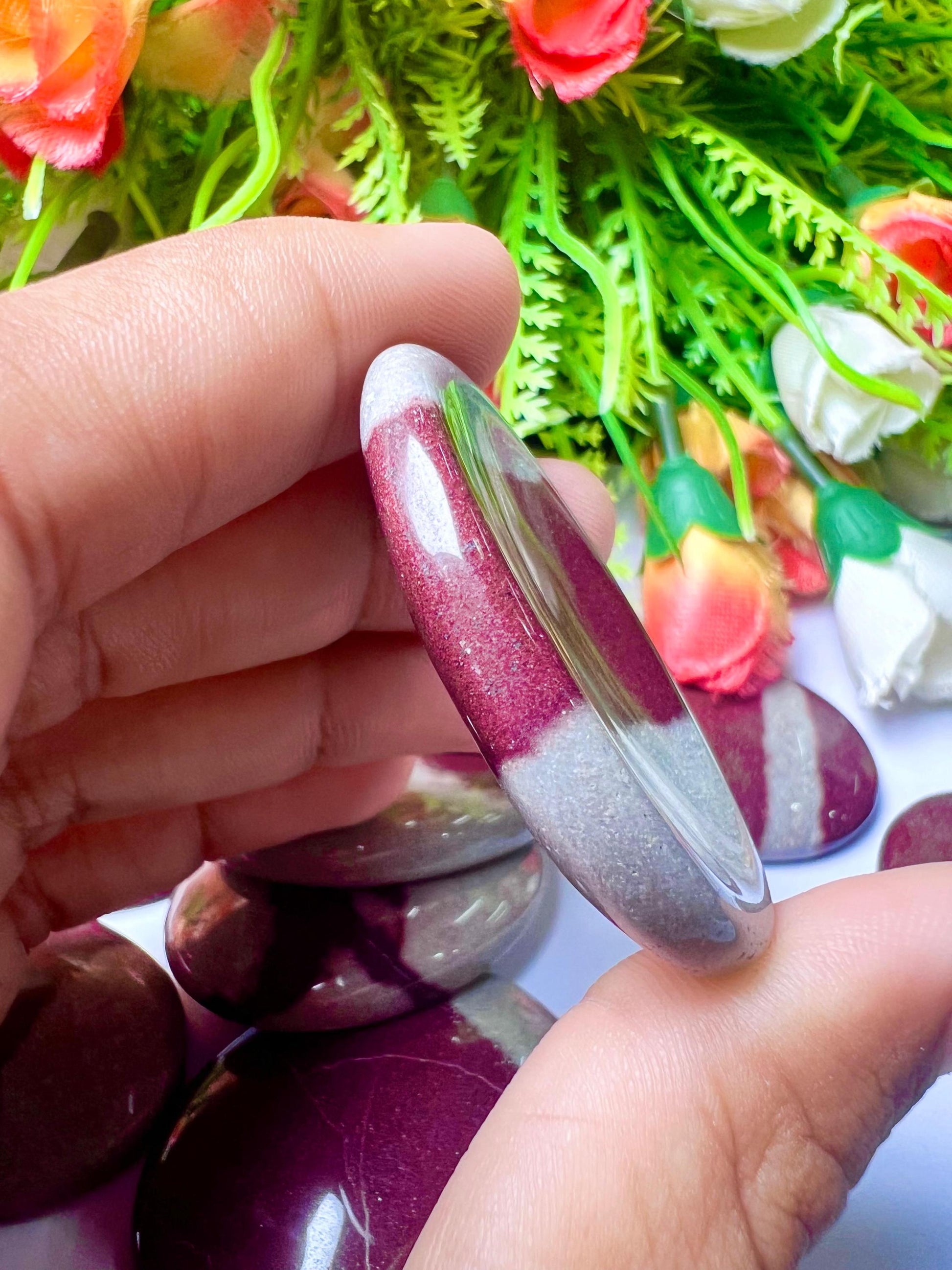 Narmada Agate Stone Worry Stone – Crystal Worry Stone – Pocket Stone – Healing Crystal - 4cmx3cm Thumb Stone One (1) Piece