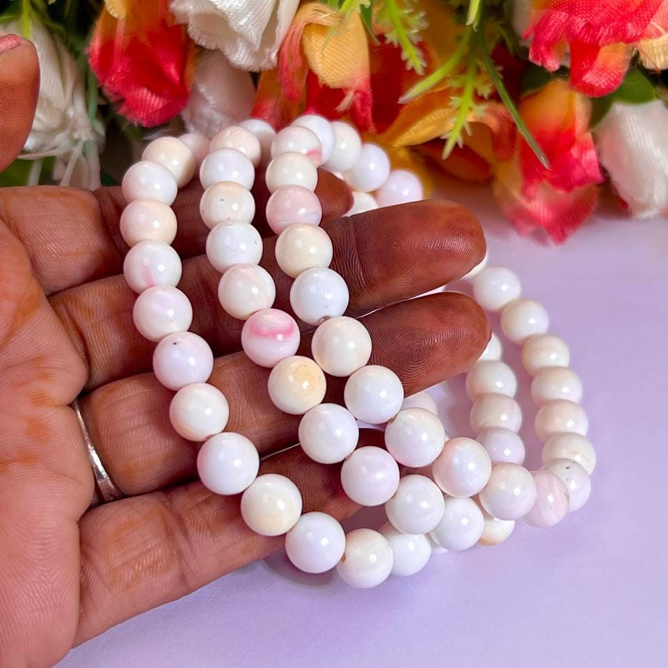 Pink Queen Conch Shell Stone Bracelet l Stretchable Bracelet l Unisex Bracelet l 8 MM Bracelet