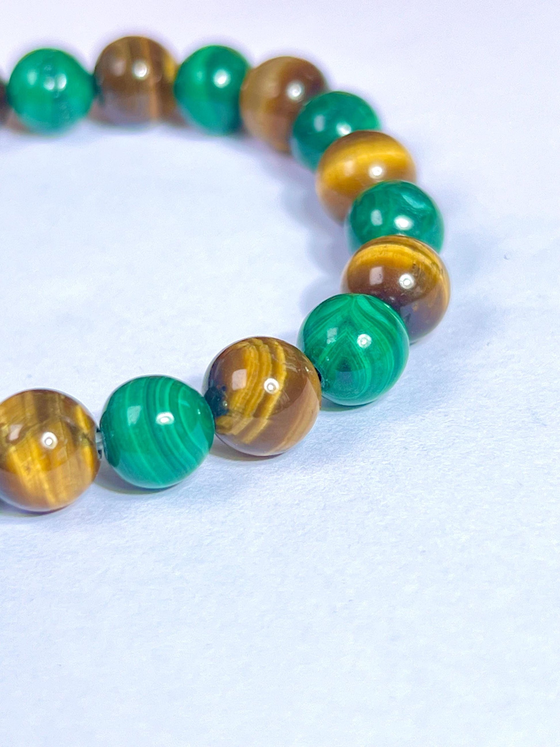 Malachite and Tiger's eye Stone Bracelet l Stretchable Bracelet l Unisex Bracelet l 8 MM Bracelet