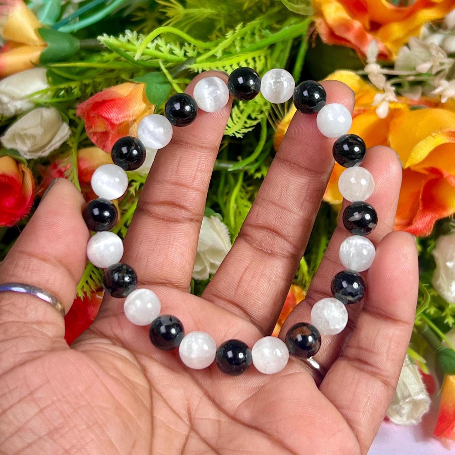 Black Tourmaline and Selenite Stone Bracelet l Stretchable Bracelet l Unisex Bracelet l 8 MM Bracelet