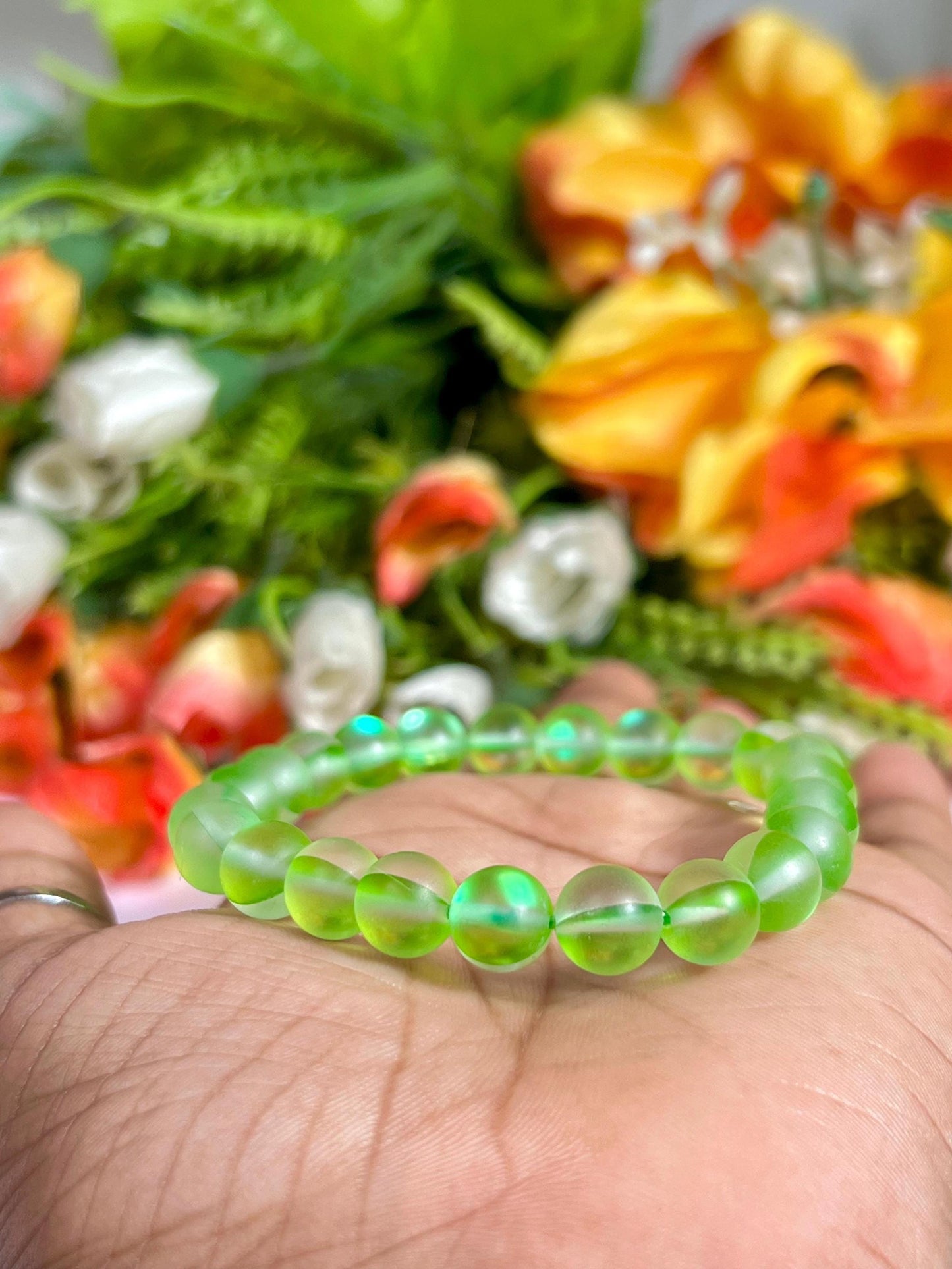 Peridot Aura Quartz Stone Bracelet l Stretchable Bracelet l Unisex Bracelet l 8 MM Bracelet