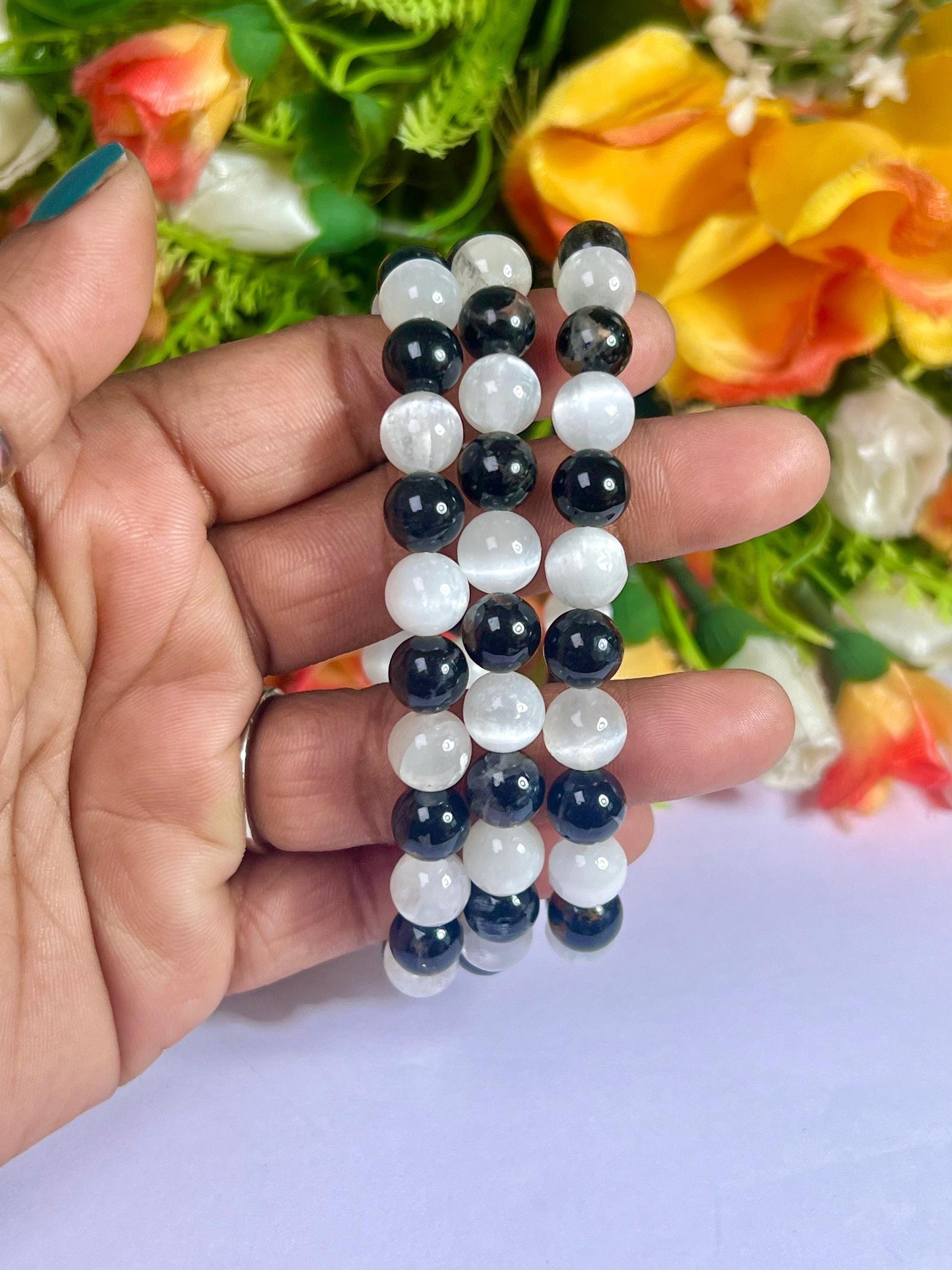 Black Tourmaline and Selenite Stone Bracelet l Stretchable Bracelet l Unisex Bracelet l 8 MM Bracelet