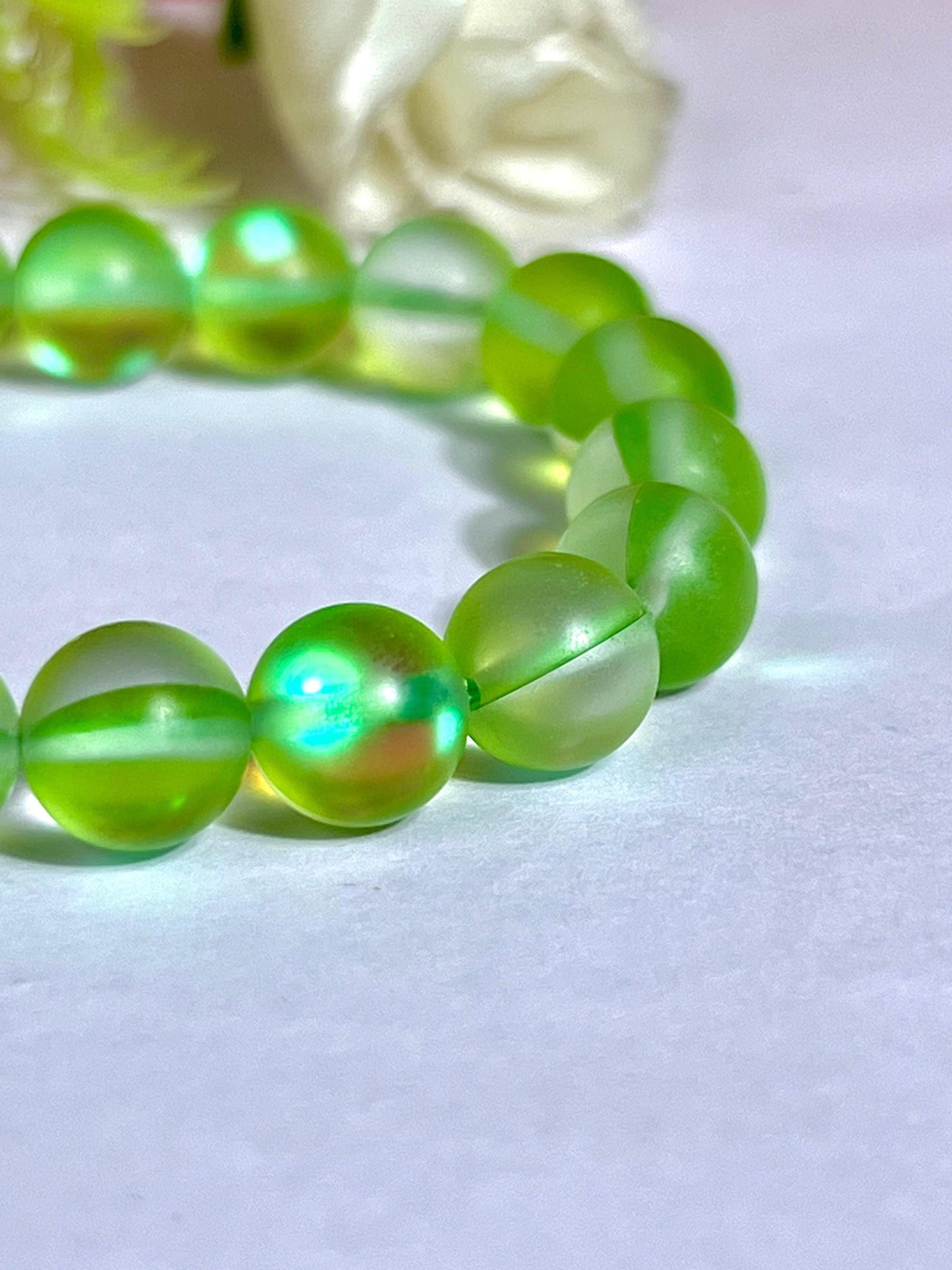 Peridot Aura Quartz Stone Bracelet l Stretchable Bracelet l Unisex Bracelet l 8 MM Bracelet