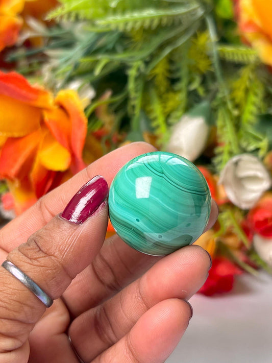 Malachite Stone Sphere 51 Gram Crystal Ball Orb Pocket Stone Meditation Space Crystal Grid With wooden Stand