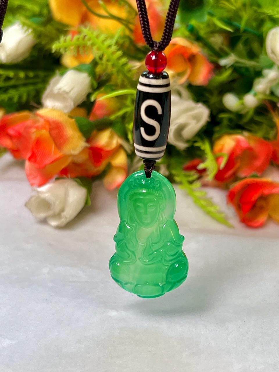 Money Magnet Stone Pendant Green Jade Kwan Yin With Tibetan Hook Dzi and Carnelian Stone Pendant Necklace