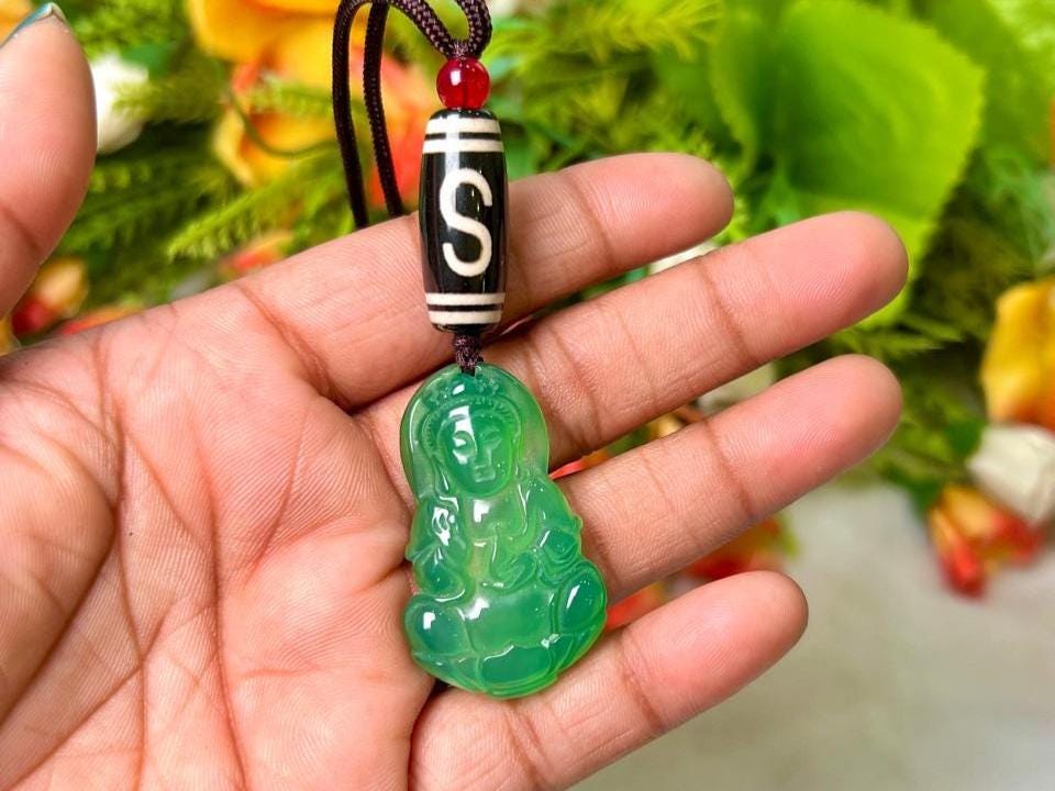 Money Magnet Stone Pendant Green Jade Kwan Yin With Tibetan Hook Dzi and Carnelian Stone Pendant Necklace