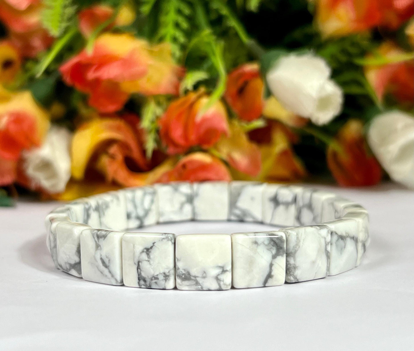 Howlite Stone Pyramid Shape 10 MM Bracelet