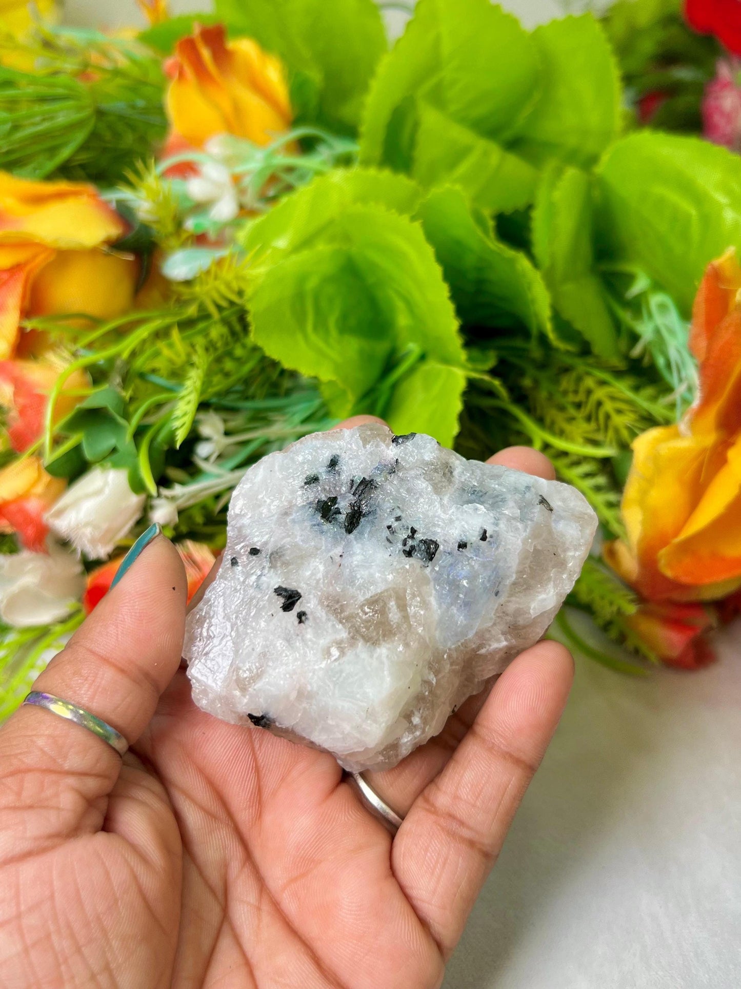 Premium White Rainbow Moonstone Crystal Natural Rough Stone with Beautiful Rainbow 100 Gram