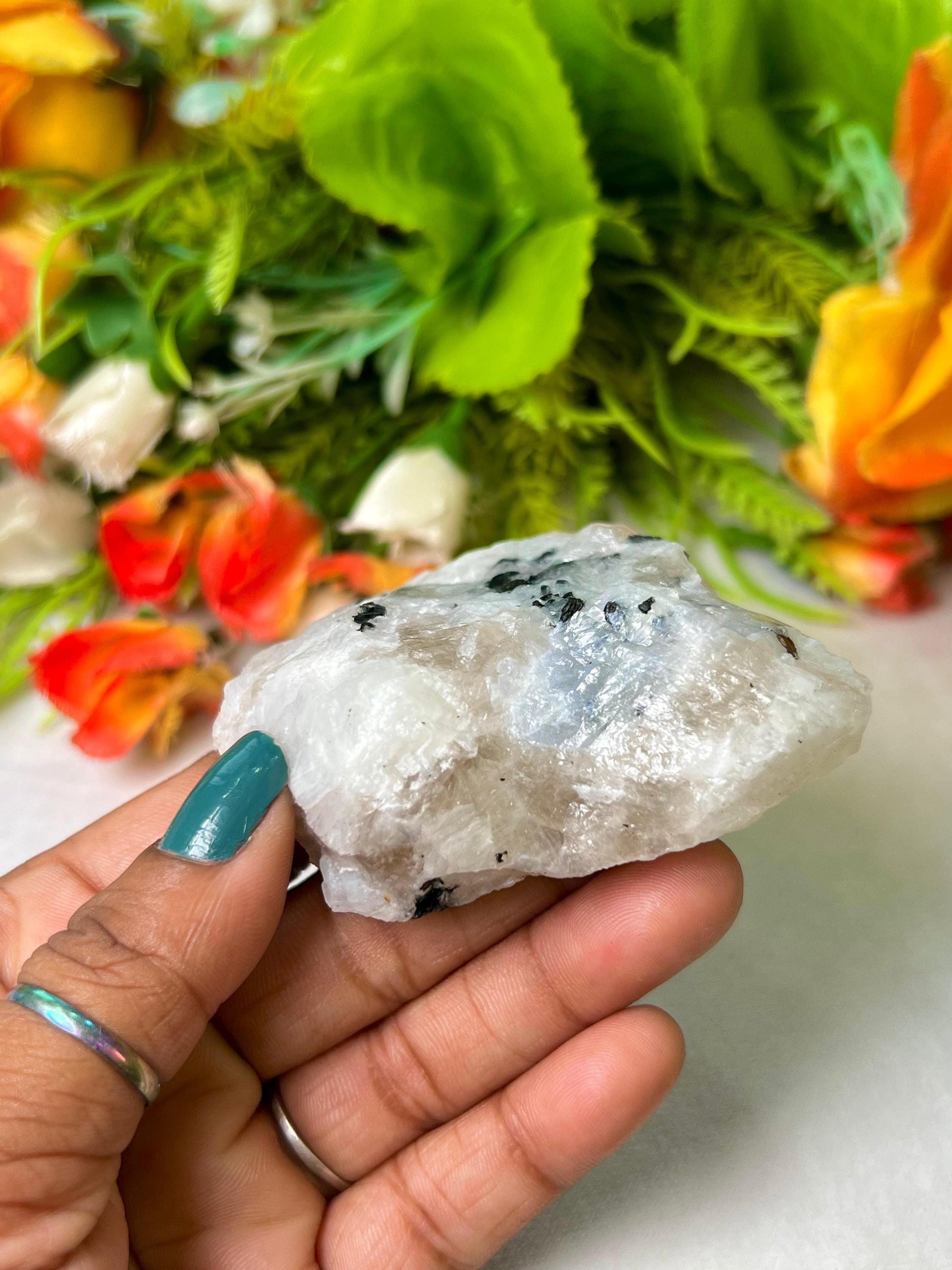 Premium White Rainbow Moonstone Crystal Natural Rough Stone with Beautiful Rainbow 100 Gram
