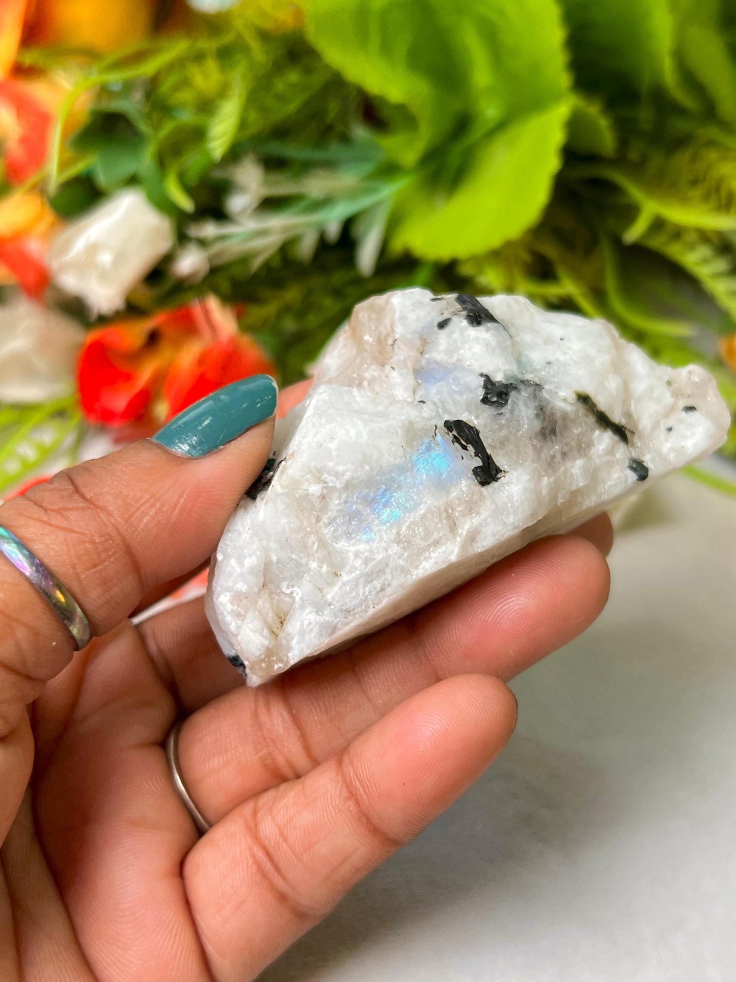 Premium White Rainbow Moonstone Crystal Natural Rough Stone with Beautiful Rainbow 92 Gram
