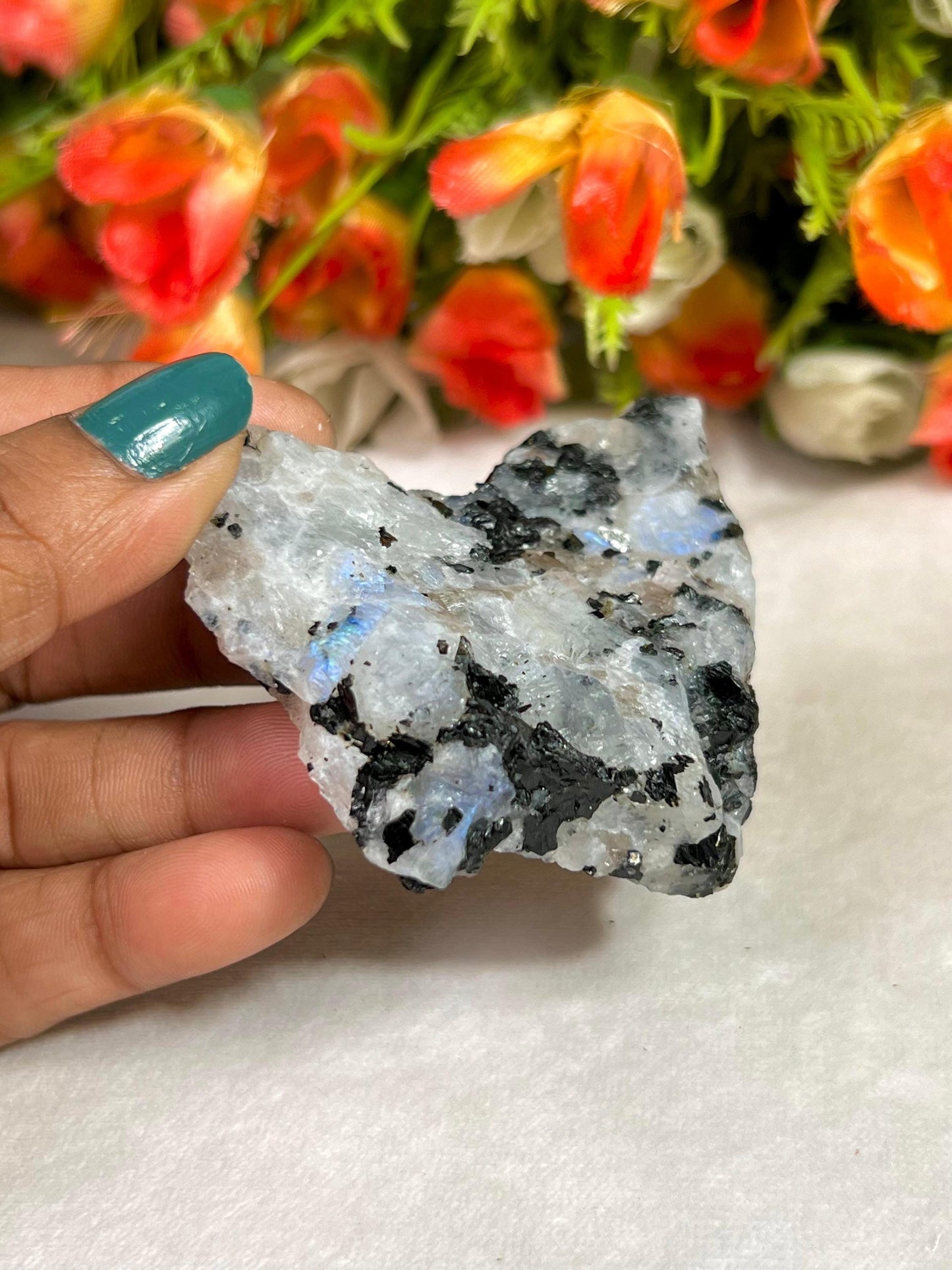 Premium White Rainbow Moonstone Crystal Natural Rough Stone with Beautiful Rainbow 69 Gram