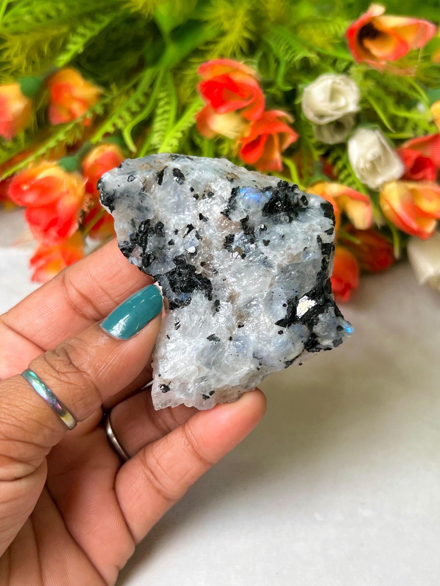 Premium White Rainbow Moonstone Crystal Natural Rough Stone with Beautiful Rainbow 69 Gram