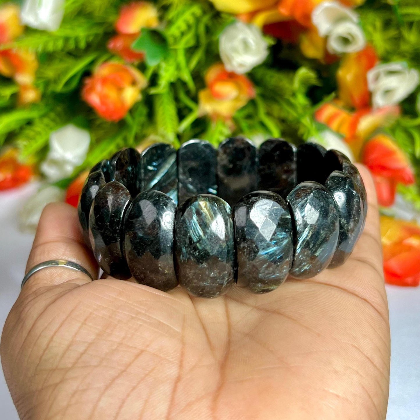 25 MM Greenland Nuummite Stone Bracelet l Stretchable Bracelet