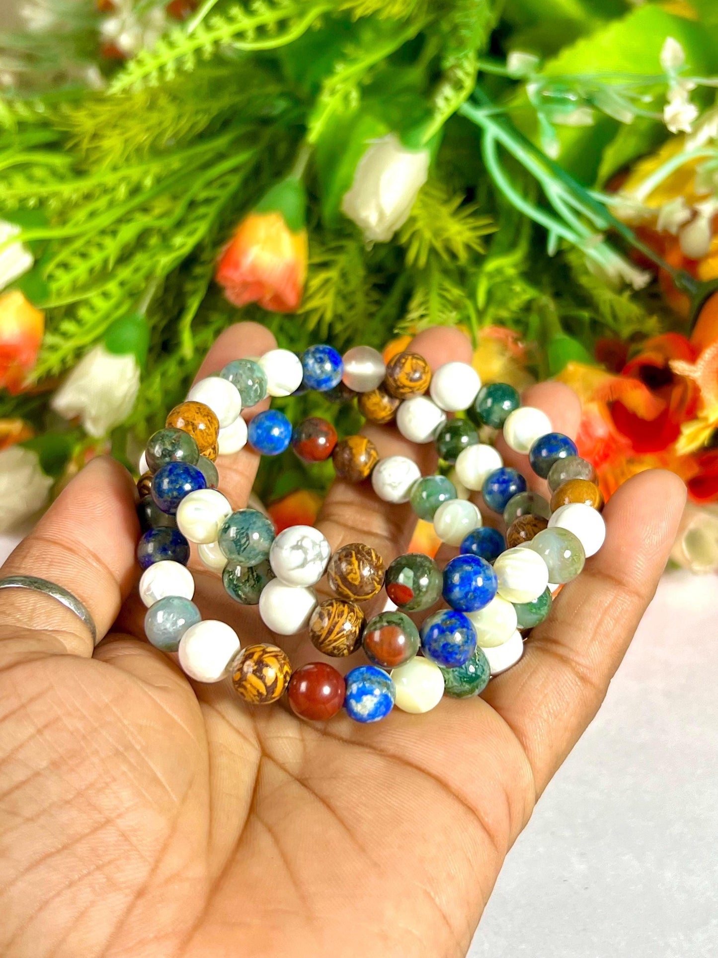 Good Health Crystal Bracelet – Moss Agate, Howlite, Calligraphy Jasper, Bloodstone, Lapis Lazuli & Mother of Pearl