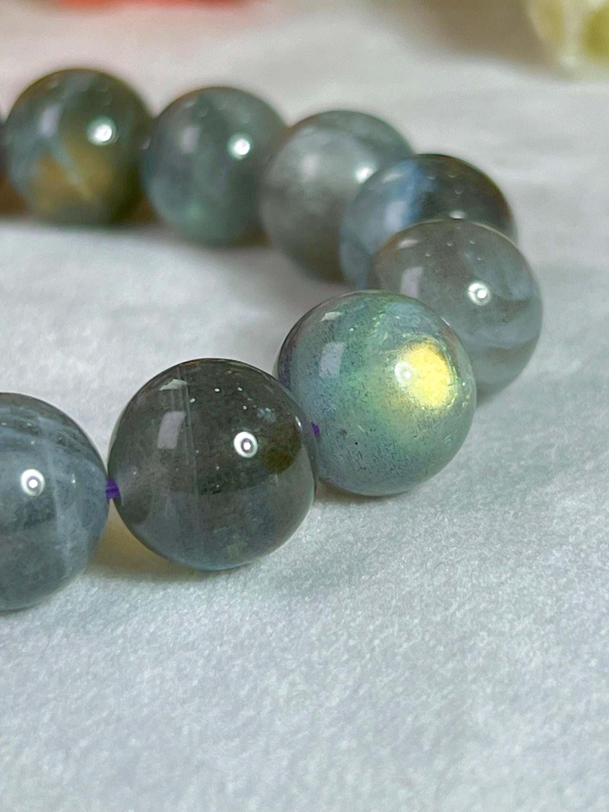 12 MM High Quality Spectrolite Stone Labradorite Stone Bracelet l Stretchable Bracelet l Unisex Bracelet