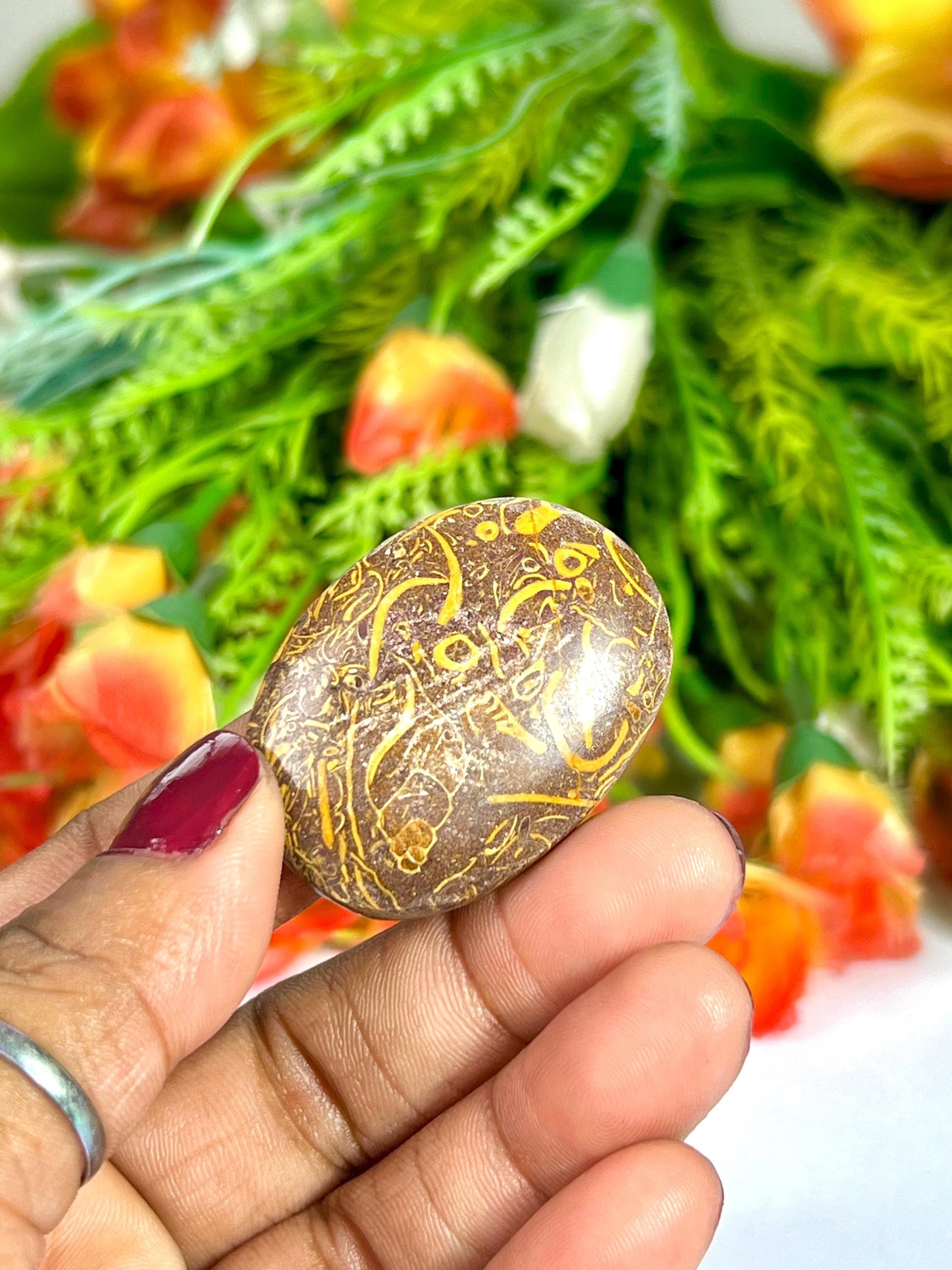 Calligraphy Jasper / Mariyam Jasper Stone Worry Stone – Pocket Stone – Healing Crystal - 4cmx3cm Thumb Stone One (1) Piece