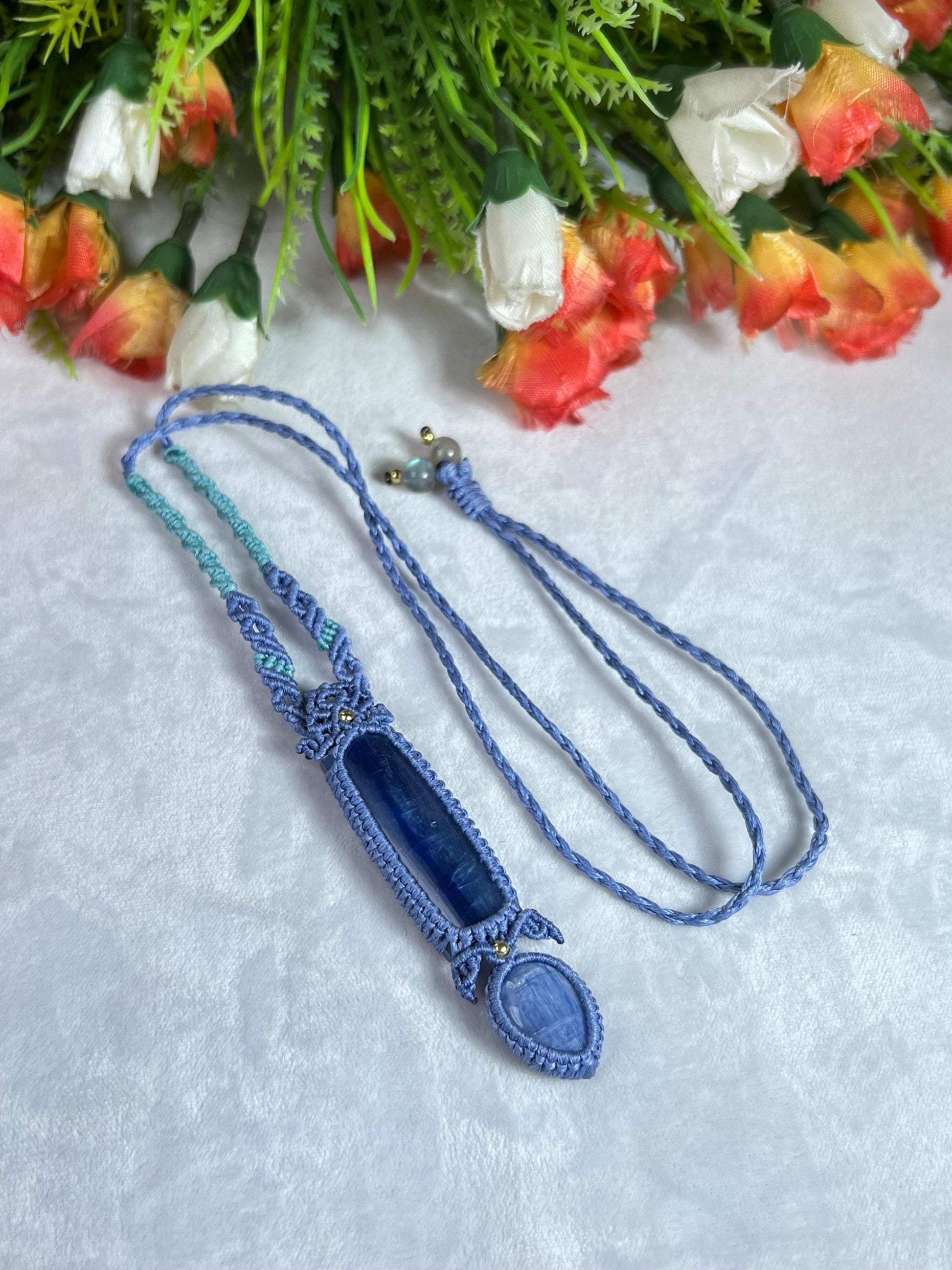 Beautiful Blue Kyanite Stone Necklace