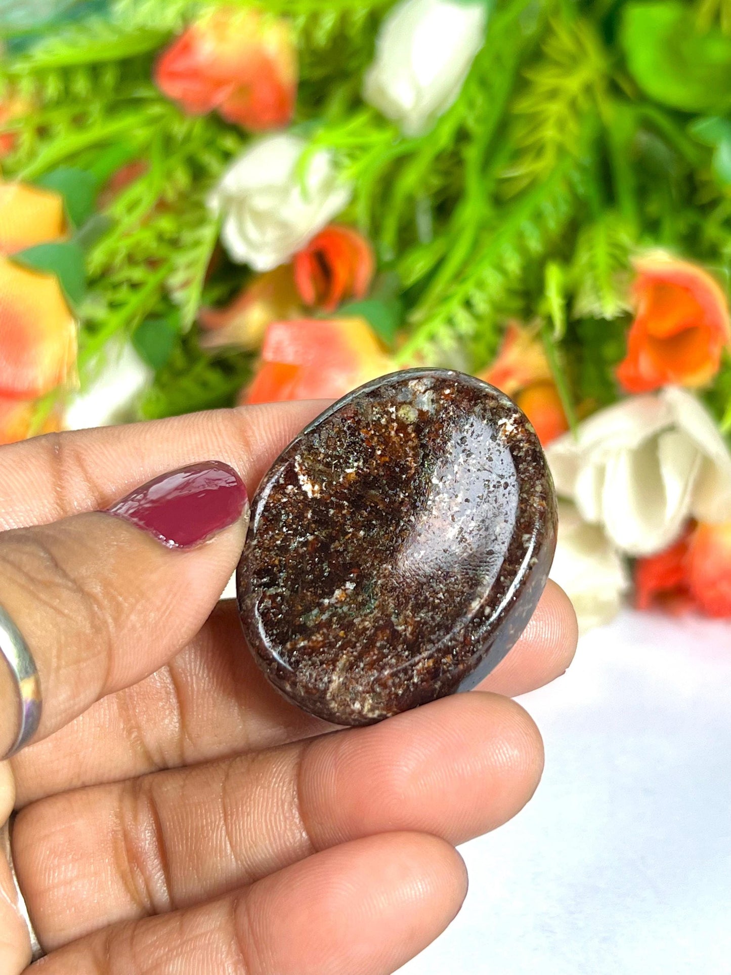 Garnet Stone Worry Stone – Crystal Worry Stone – Pocket Stone – Healing Crystal - 4cmx3cm Thumb Stone One (1) Piece