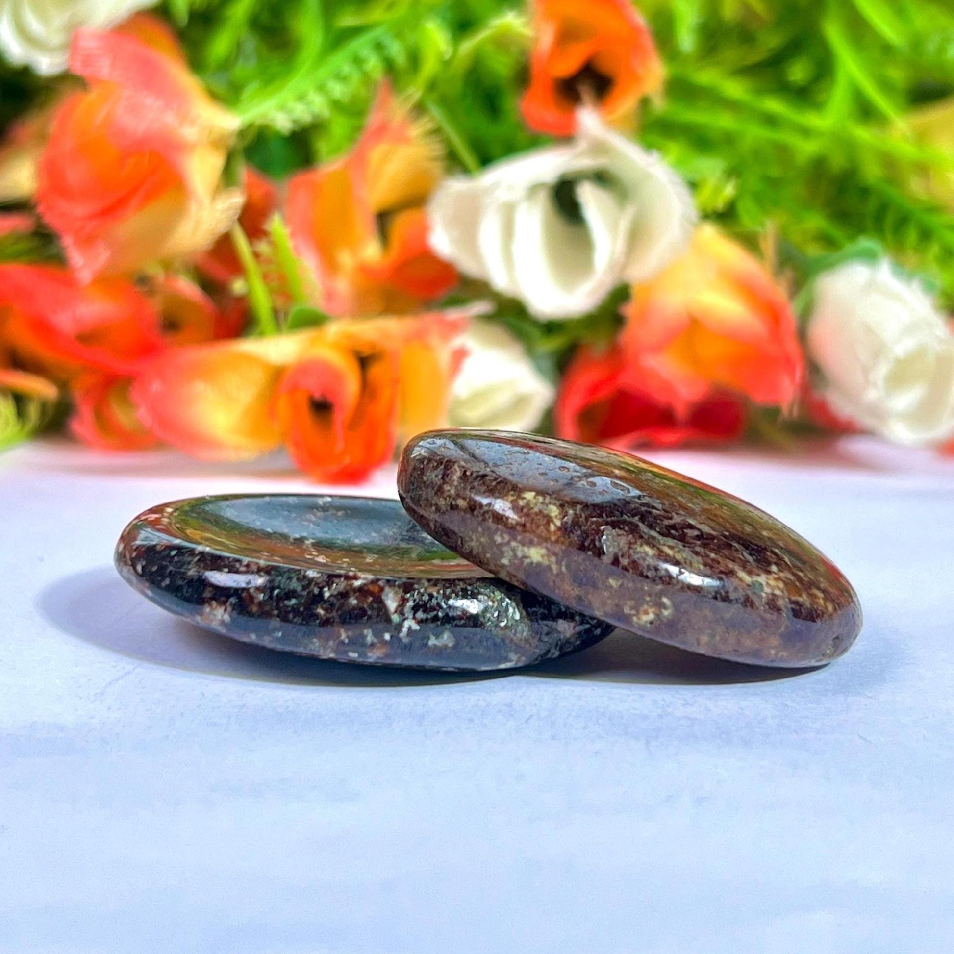 Garnet Stone Worry Stone – Crystal Worry Stone – Pocket Stone – Healing Crystal - 4cmx3cm Thumb Stone One (1) Piece