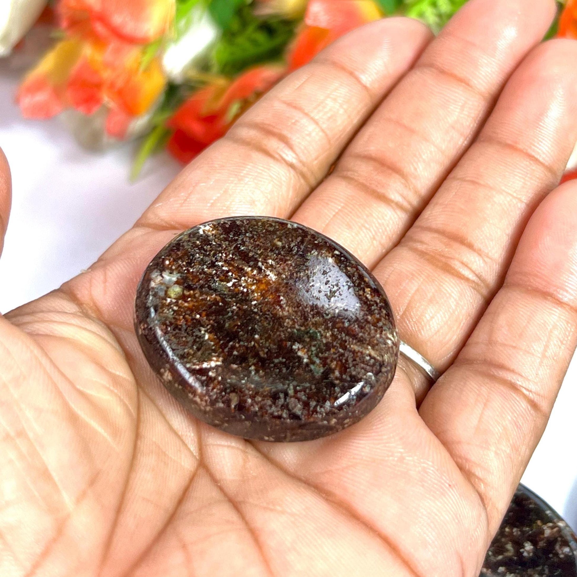 Garnet Stone Worry Stone – Crystal Worry Stone – Pocket Stone – Healing Crystal - 4cmx3cm Thumb Stone One (1) Piece