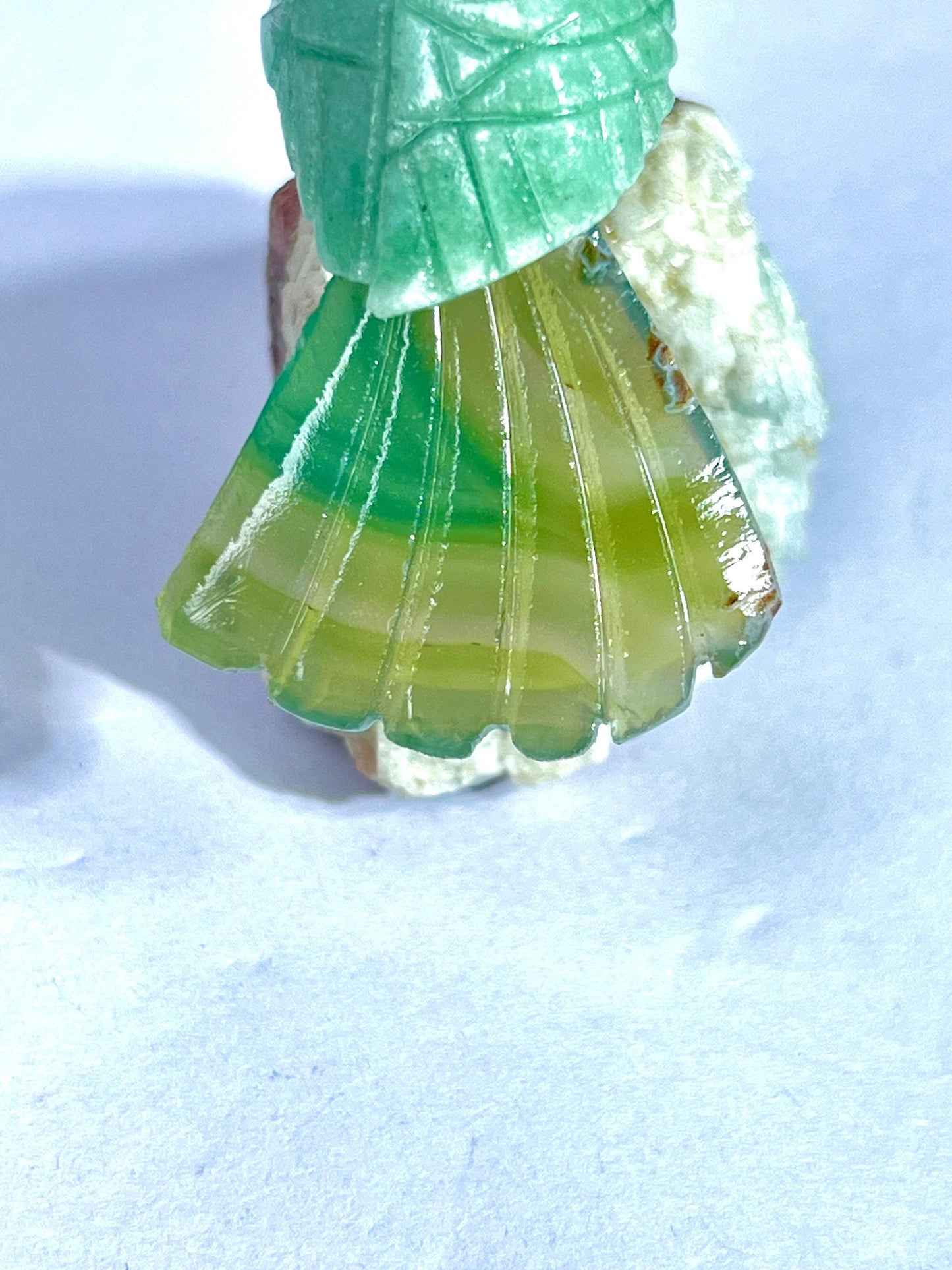 Beautiful Green Aventurine Parrot Bird with Pink Tourmaline Rough- Healing Crystal - Home Decoration - Reiki Healing - Gift for All