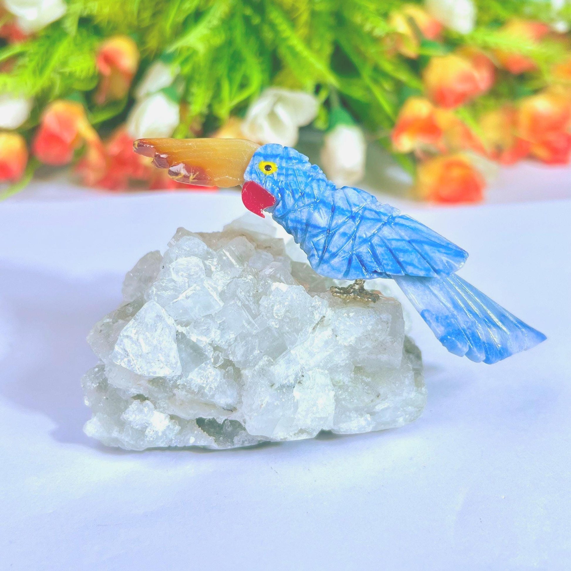 Beautiful Dumortierite And Carnelian Stone Parrot Bird On Apophyllite Mineral Healing Crystal - Home Decoration-Reiki Healing - Gift for All