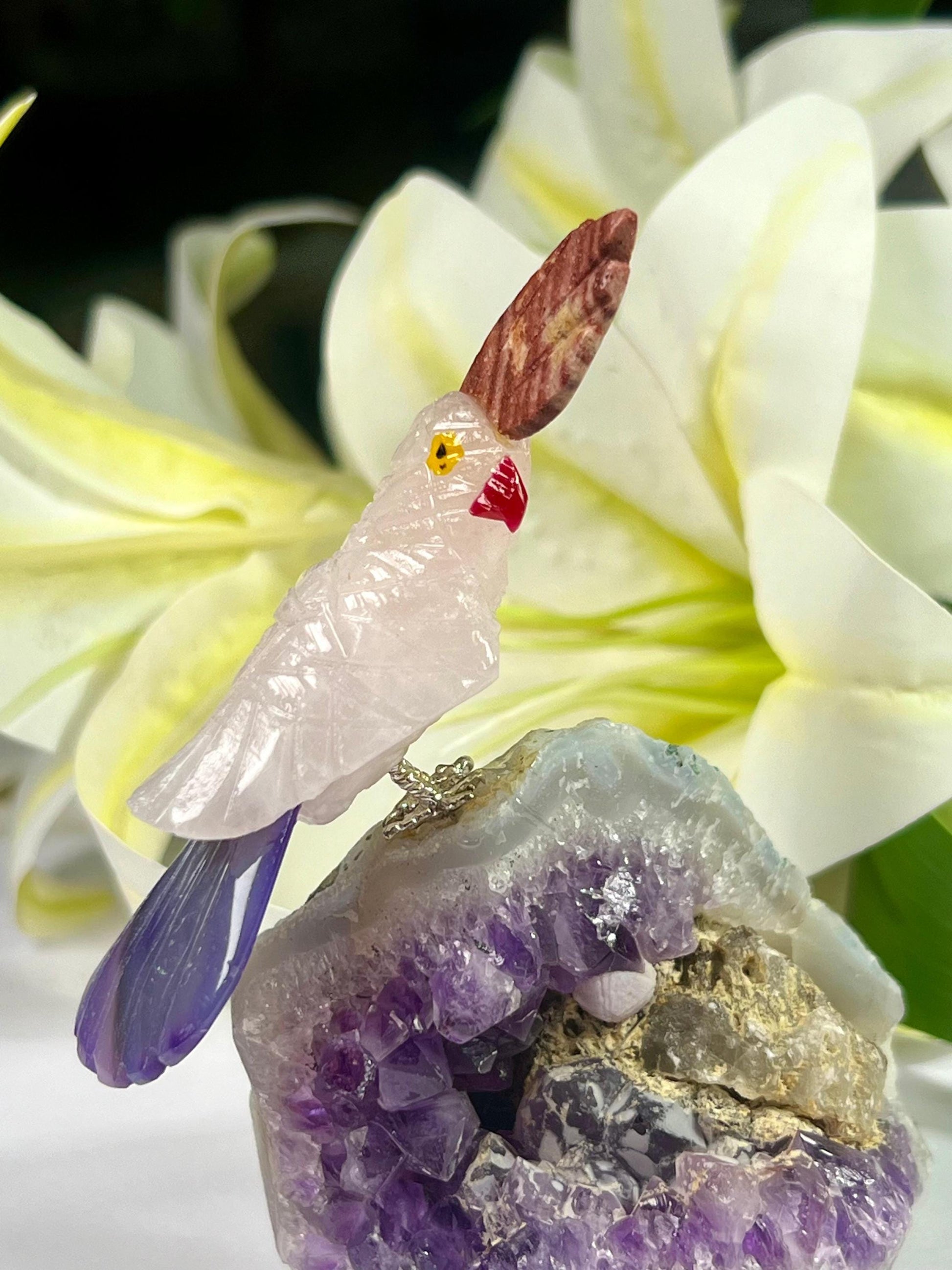 Beautiful Rose Quartz Stone Parrot Bird On Amethyst Geode Mineral Healing Crystal - Home Decoration-Reiki Healing - Gift for All