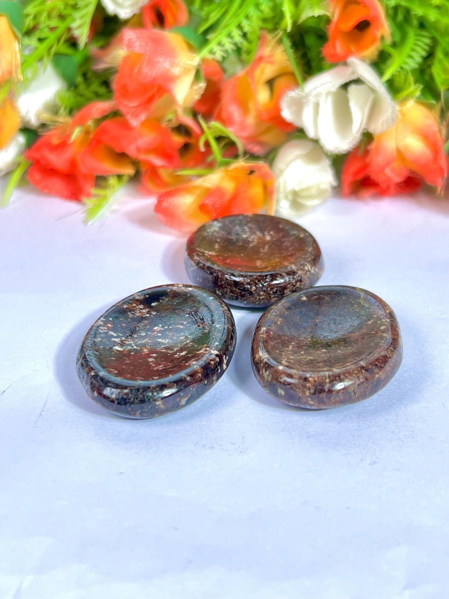 Garnet Stone Worry Stone – Crystal Worry Stone – Pocket Stone – Healing Crystal - 4cmx3cm Thumb Stone One (1) Piece
