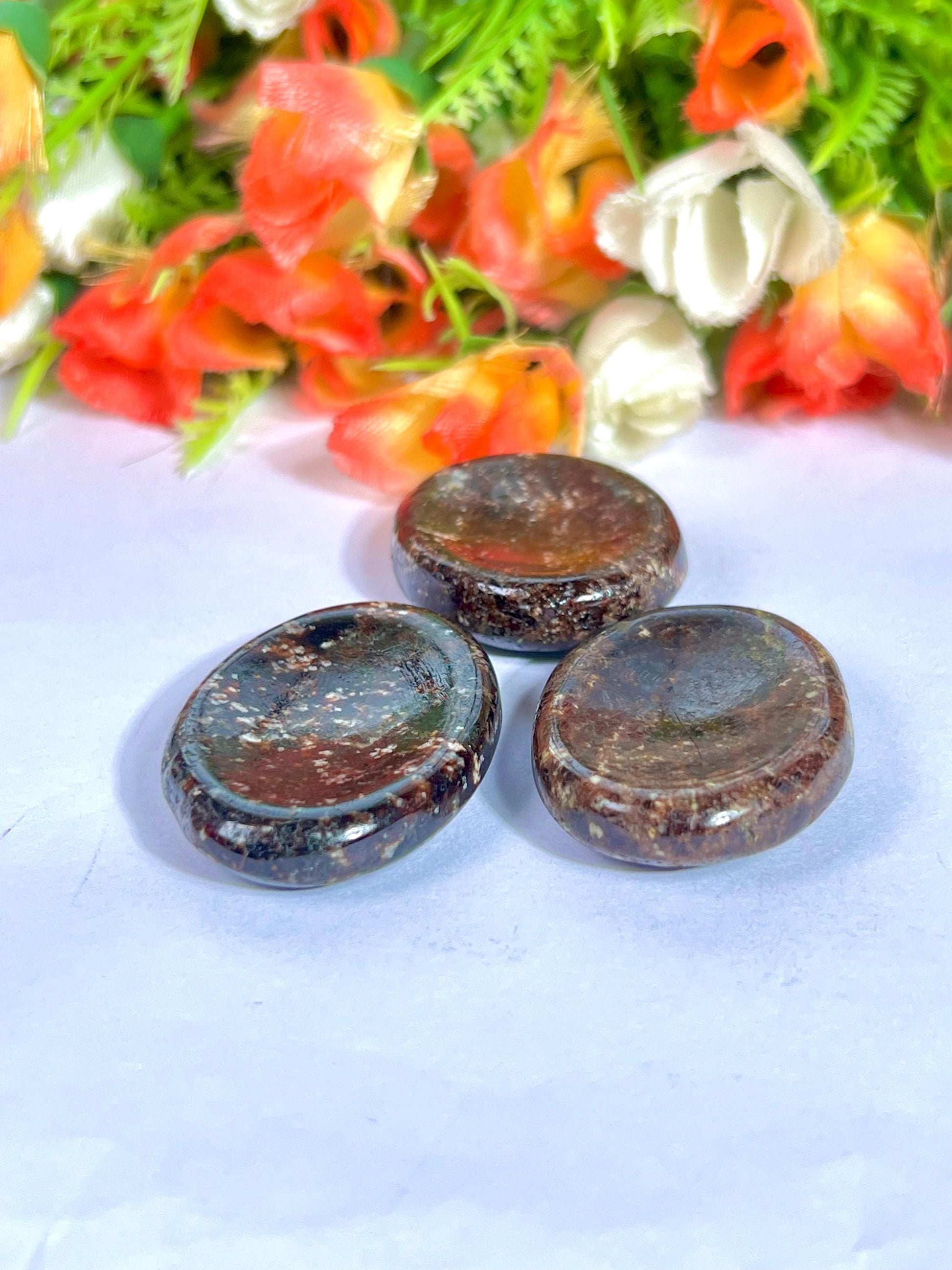 Garnet Stone Worry Stone – Crystal Worry Stone – Pocket Stone – Healing Crystal - 4cmx3cm Thumb Stone One (1) Piece