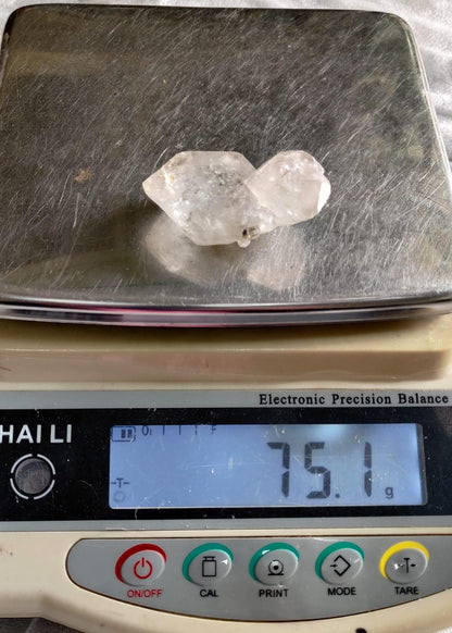Herkimer Diamond Quartz Crystal Stone 75 Gram With Big Water Bubble Inside Moving and Rainbow Also