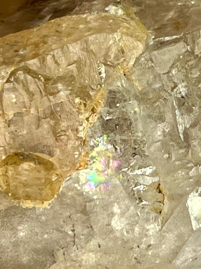 Herkimer Diamond Quartz Crystal Stone 184 Gram With Big Water Bubble Inside Moving and Rainbow Also