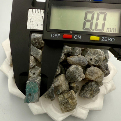 Raw Labradorite Beads: Flashy Crystal Nuggets for Jewelry Making