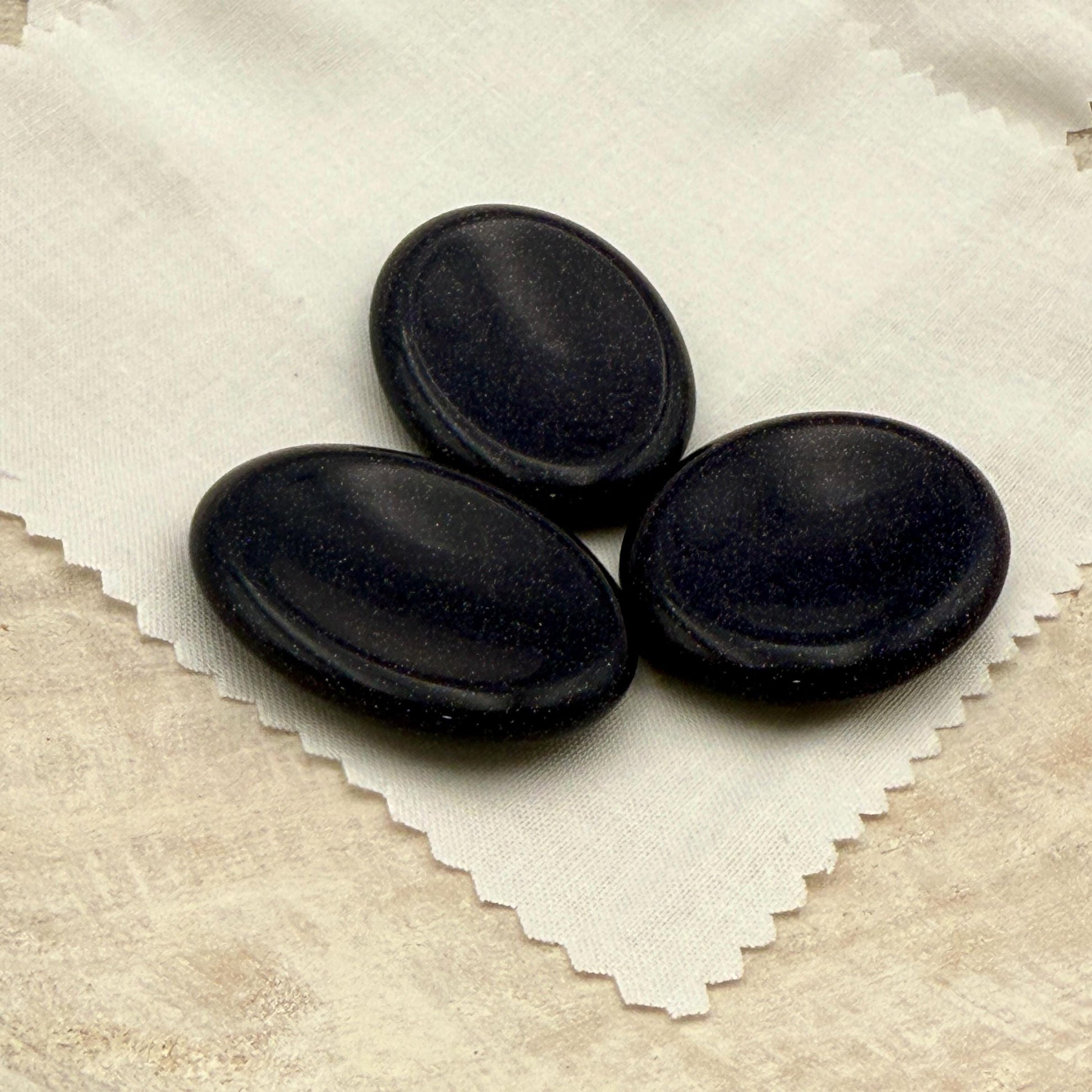 Blue Goldstone Worry Stone – Oval Palm Crystal, Confidence Gift