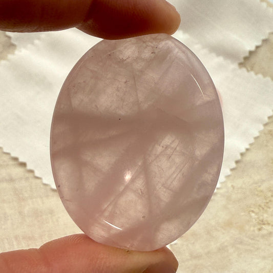 Rose Quartz Worry Stone – Heart Chakra Healing Palm Stone