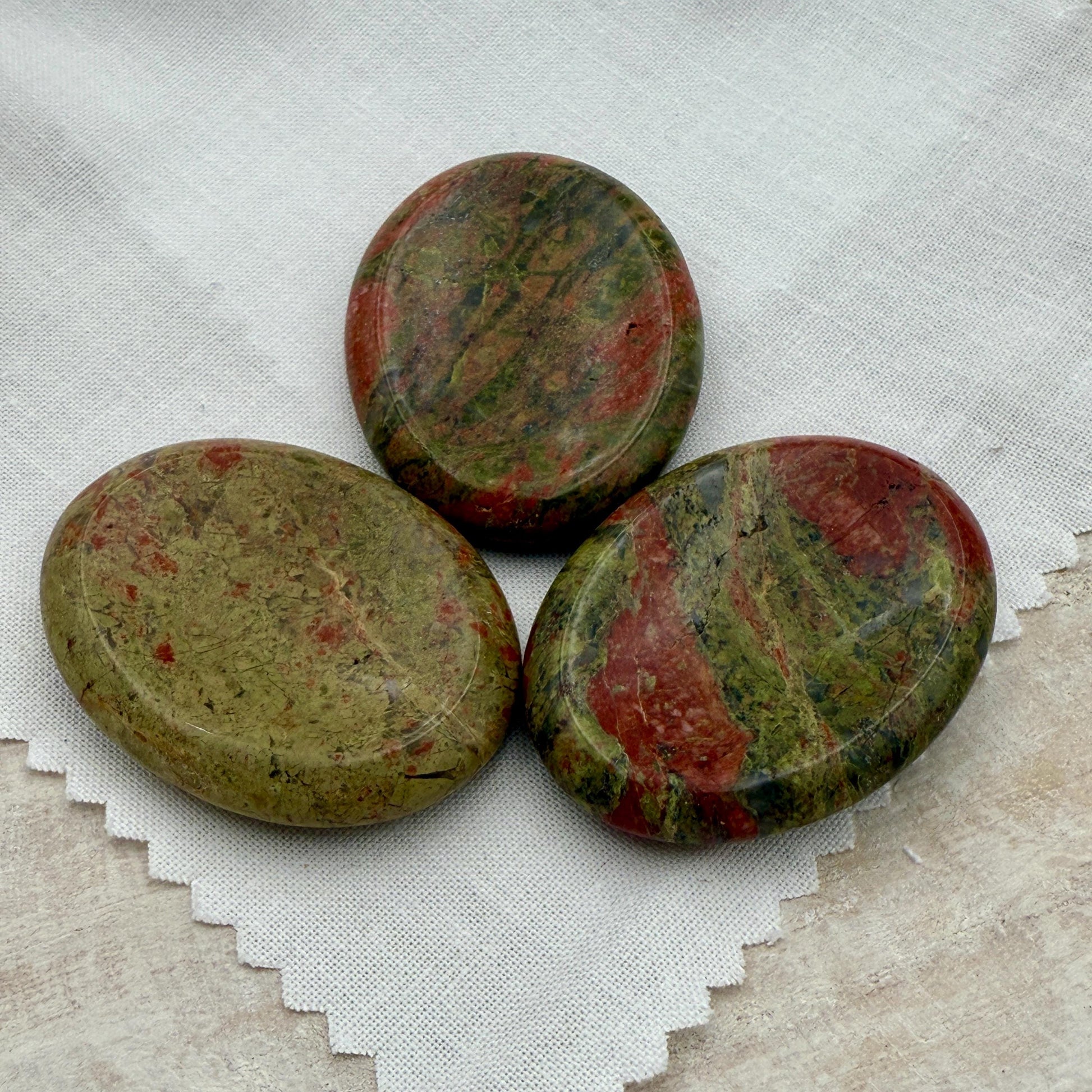 Unakite Worry Stone – Oval Palm Crystal for Healing
