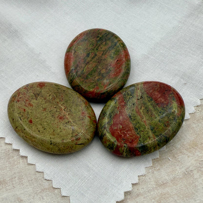 Unakite Worry Stone – Oval Palm Crystal for Healing