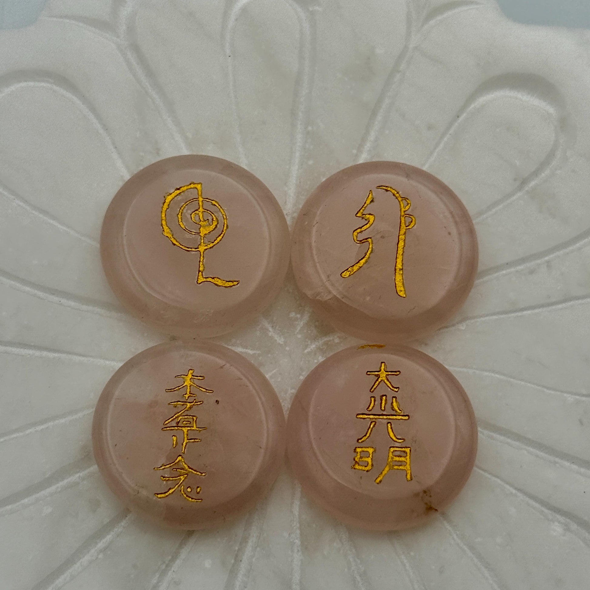 Rose Quartz Reiki Healing Stone Set: Hand Engraved Metaphysical Energy Healing Crystal | Shazu.com