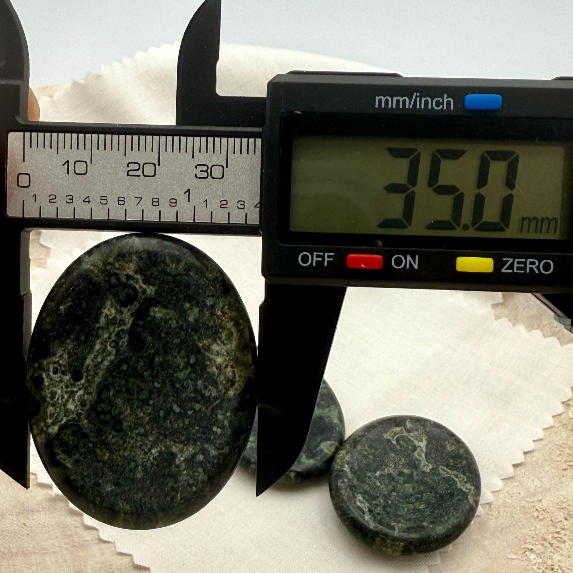 Kambaba Jasper Worry Stone – Oval Palm Crystal, Grounding Energy