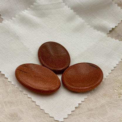 Red Goldstone Worry Stone – Oval Palm Crystal, Confidence Gift