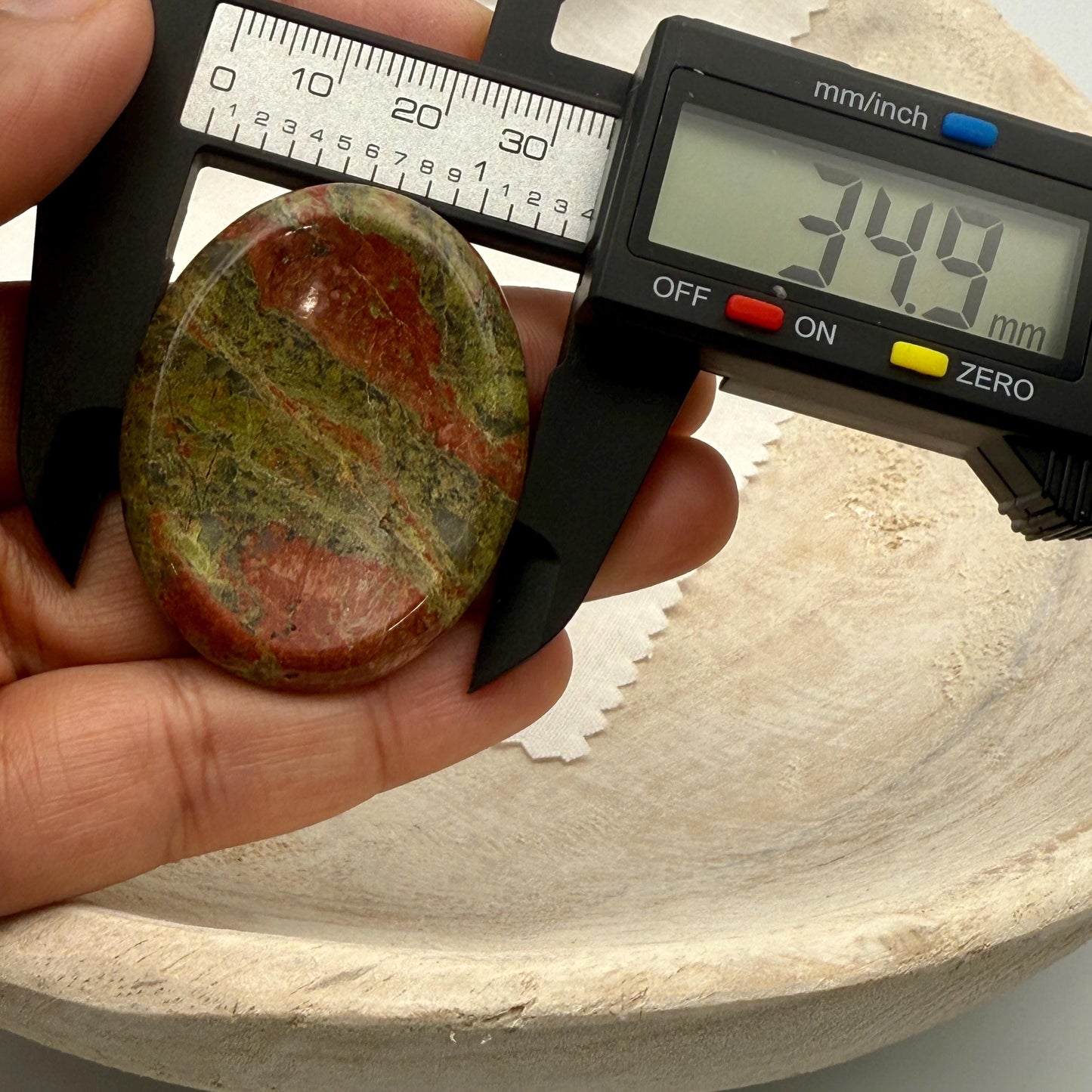 Unakite Worry Stone – Oval Palm Crystal for Healing