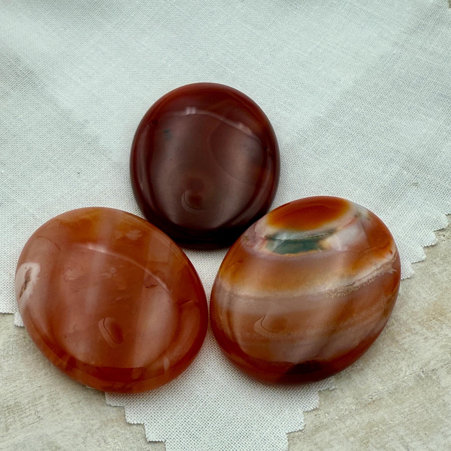 Red Orange Carnelian Worry Stone – Oval Palm Crystal, Motivation & Creativity